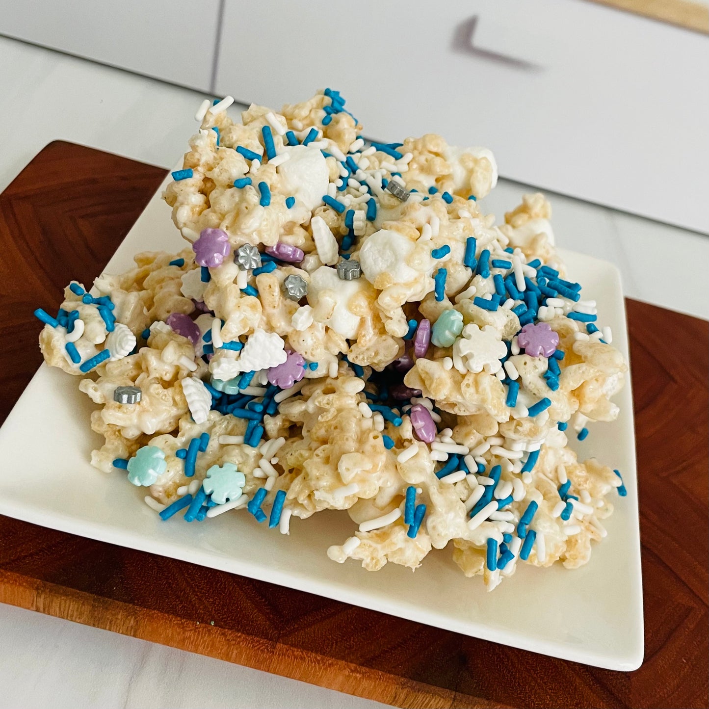 Winter Crispie Mix Clusters