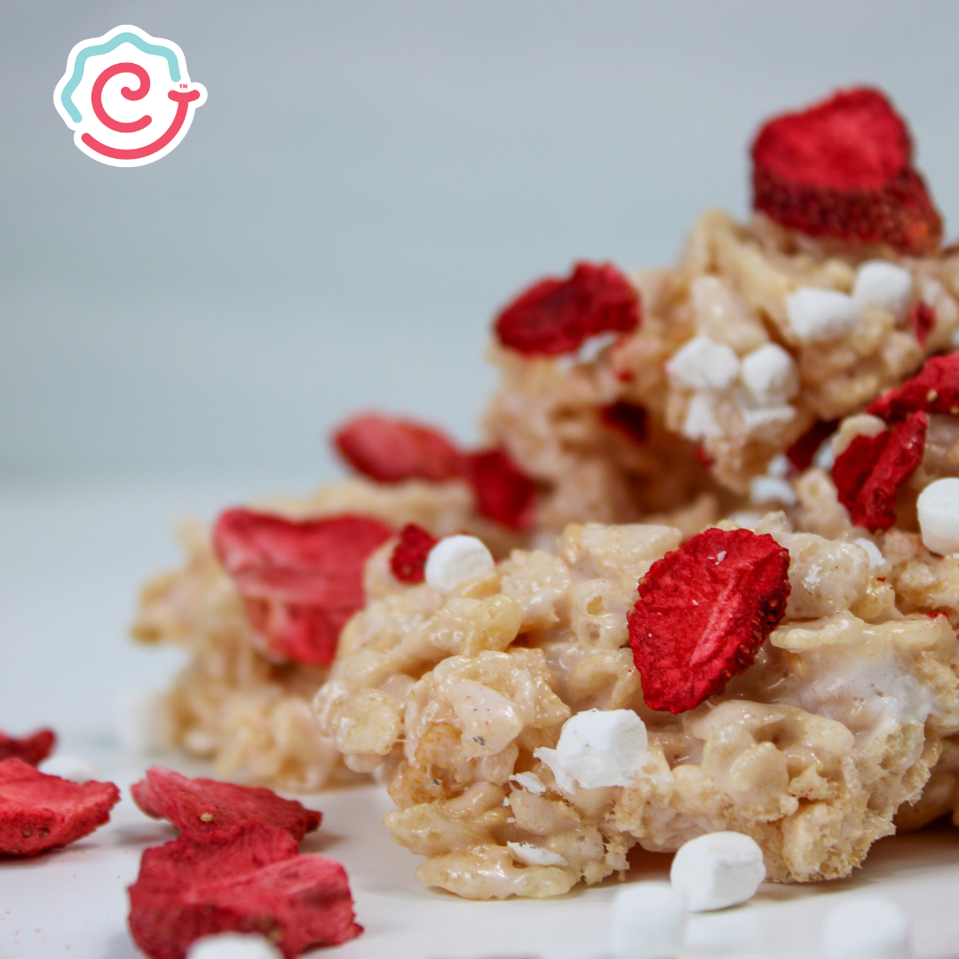 Strawberry Delight Crispie Mix Clusters